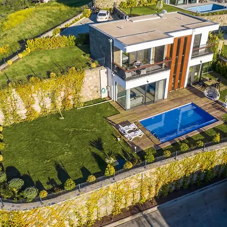 Βίλα Farilya By Important Group Travel *