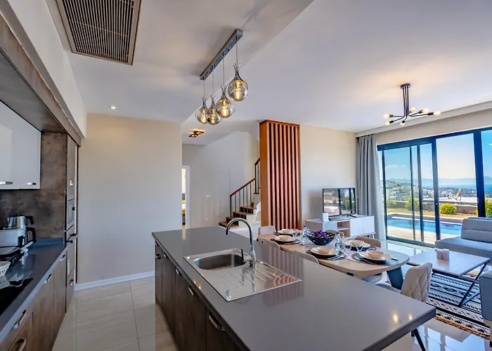 Villa Farilya By Important Group Travel *