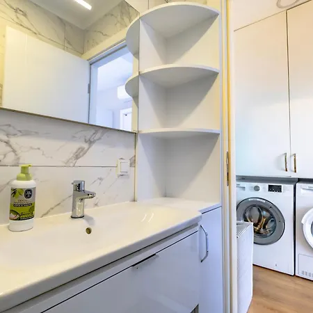 Farilya By Important Group Travel Villa *