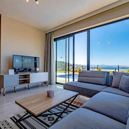 Farilya By Important Group Travel Villa